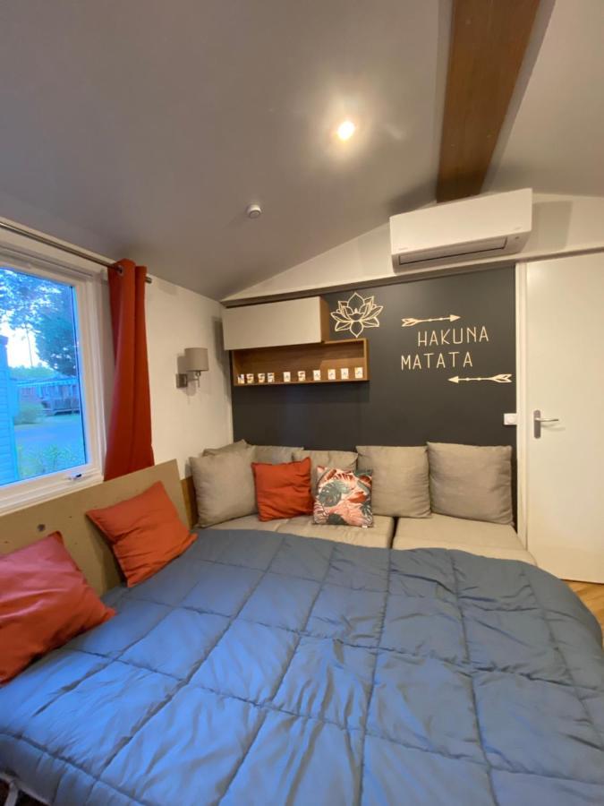 סן-ז'וליין-אן-בורן Vacances Sous Les Pins, Pres De La Mer, 6-8 Pers,Bien Equipe, Piscine מראה חיצוני תמונה